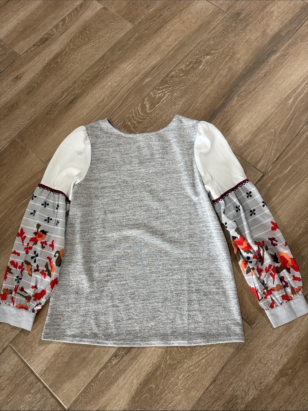Grey Pullover Top with White and Floral Balloon Sleeves size large